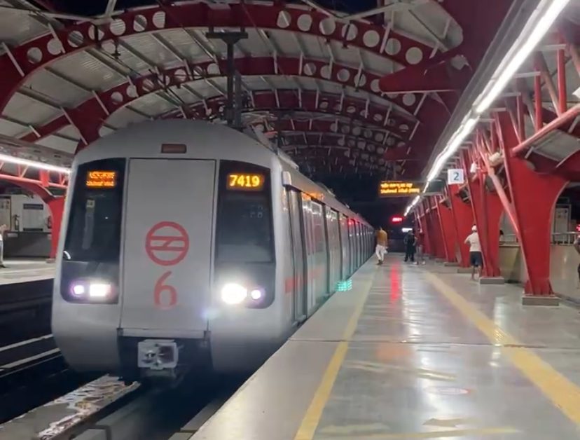 How to use Delhi Metro Momentum 2.0 app